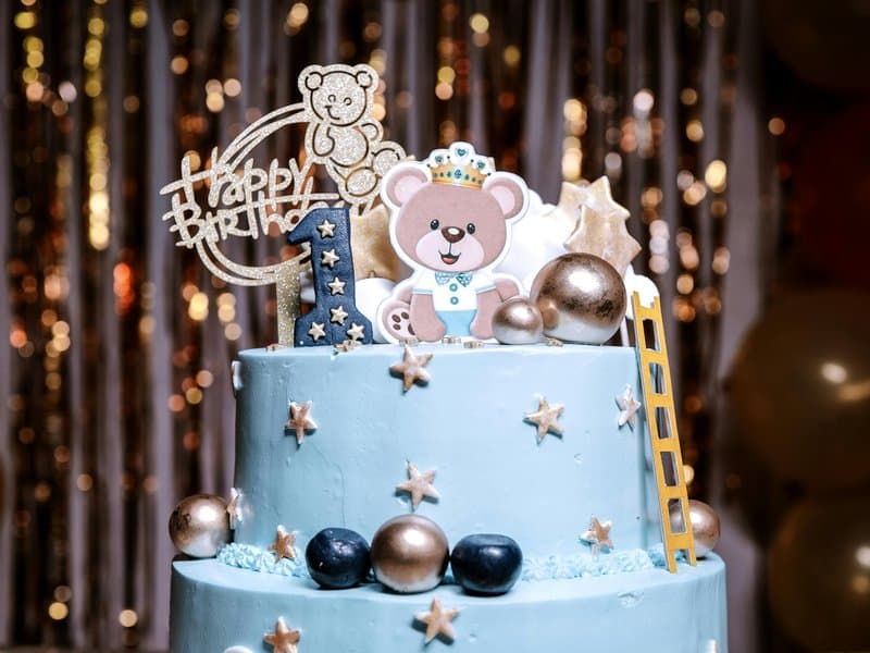 Baby Celebrations celebration cake by Neeora Bakes